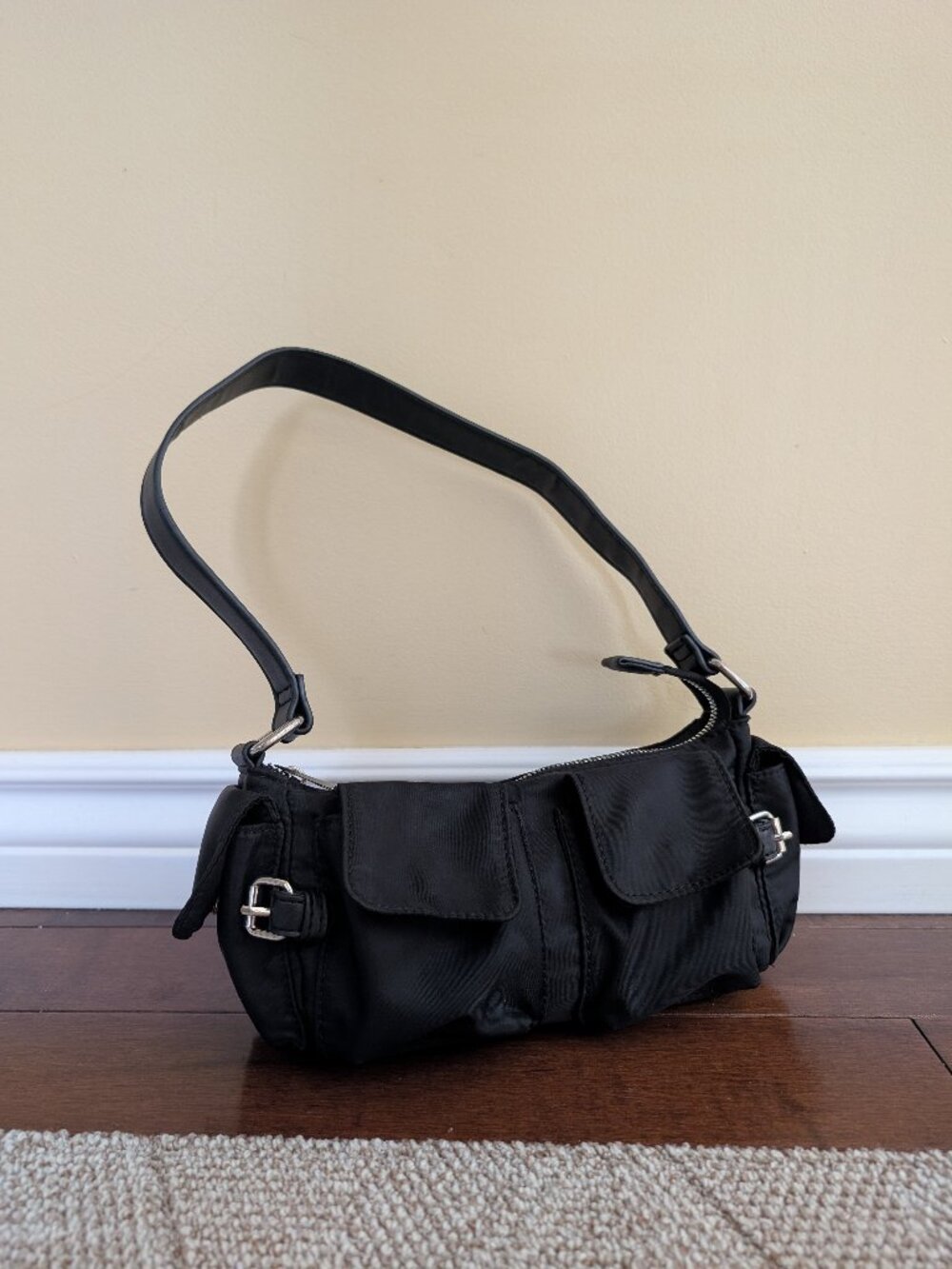 Y2K BLACK BUCKLE DETAIL MINI SHOULDER BAG
